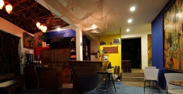 Hannah Hotel Balabag  Екстер'єр фото